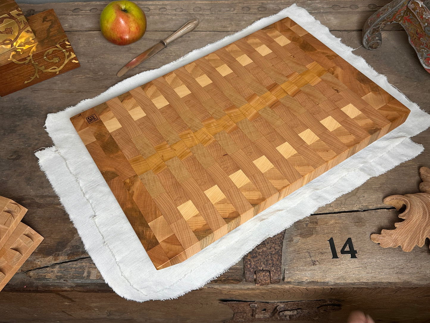 #14 Hirnholzschneidebrett ohne Gravur - Buche, Kirsche und Esche