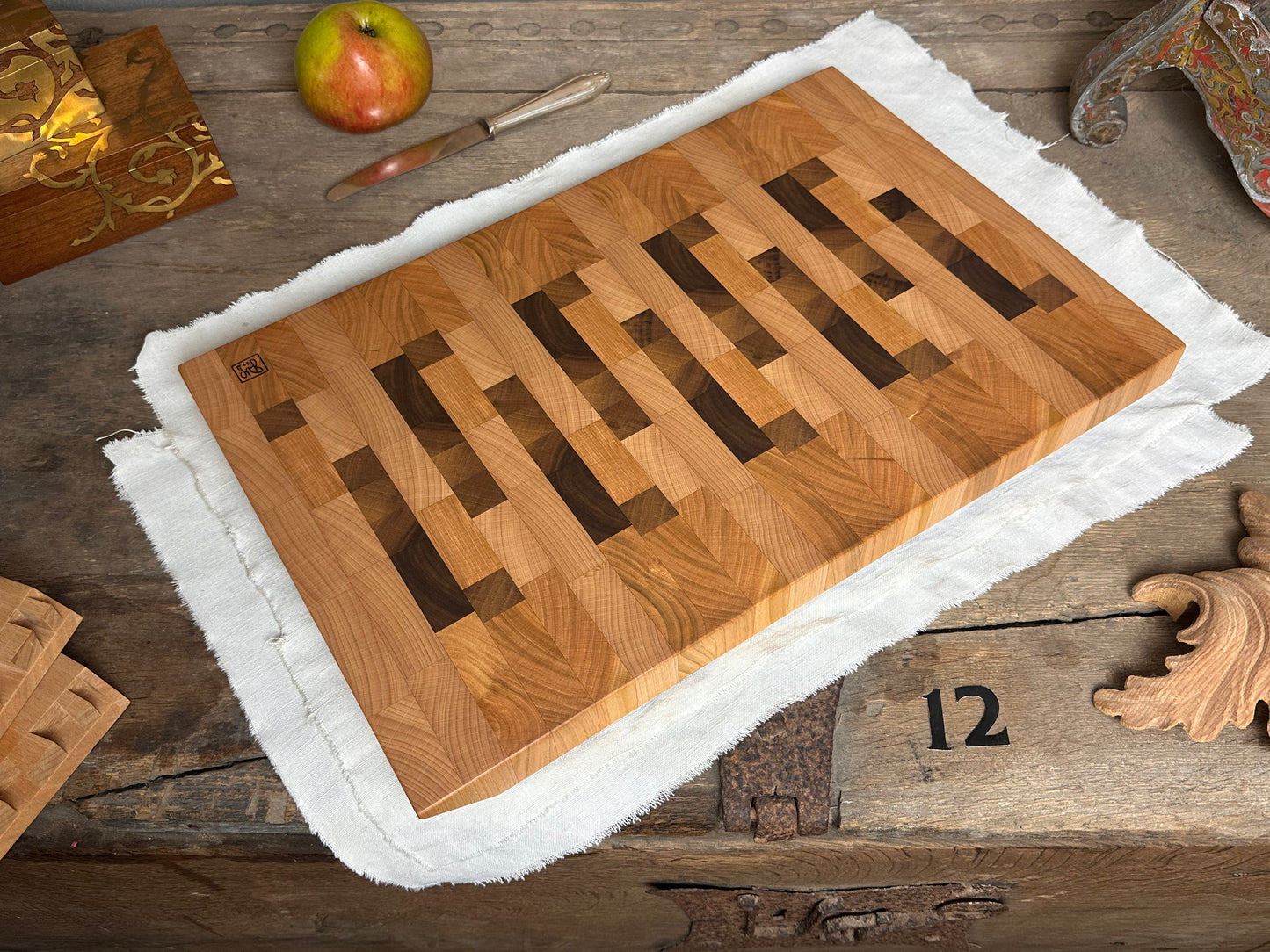 #12 Hirnholzschneidebrett ohne Gravur - Buche, Kirsche und Nussbaum