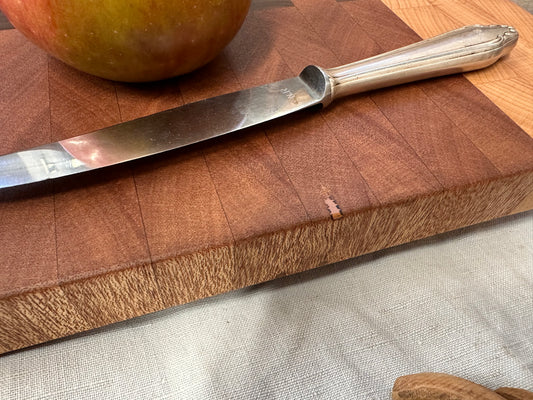 #09 Hirnholzschneidebrett ohne Gravur - Buche, Nussbaum und Sapeli