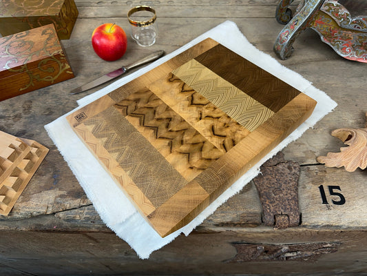 Hirnholz Schneidebrett aus Massivholz – handgemachtes Unikat #15 - Teak,Eiche, Robinie, Esche