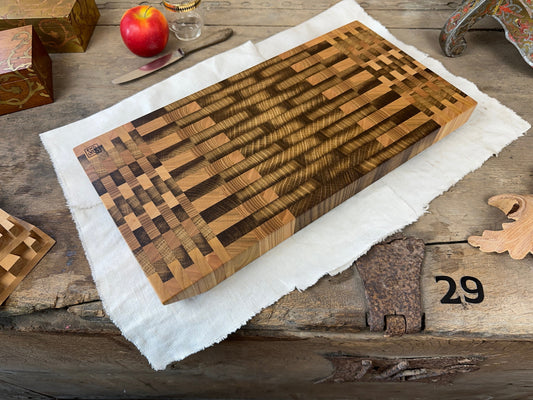 Hirnholz Schneidebrett aus Massivholz – handgemachtes Unikat #29 - Kirsche, Rüster, geräucherte Eiche, Esche